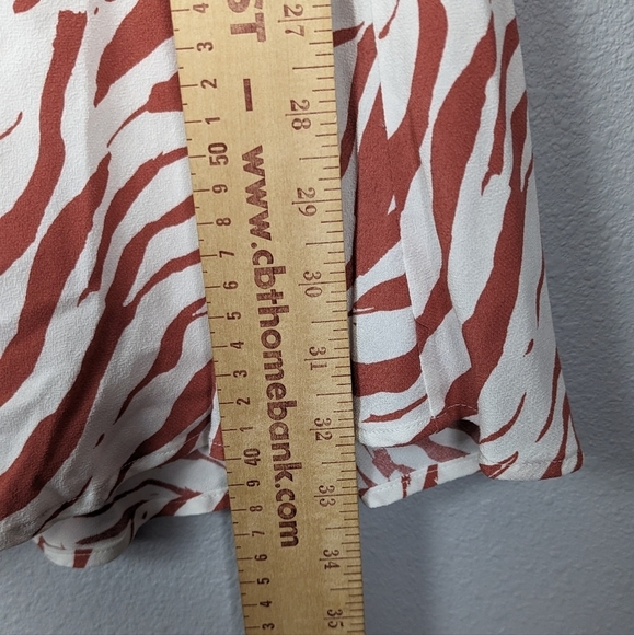 Rails London Zebra Flowy Animal Print Rust White Midi Skirt Size Large - Picture 11 of 11